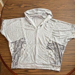 POL grey hooded short sleeved top size Medium